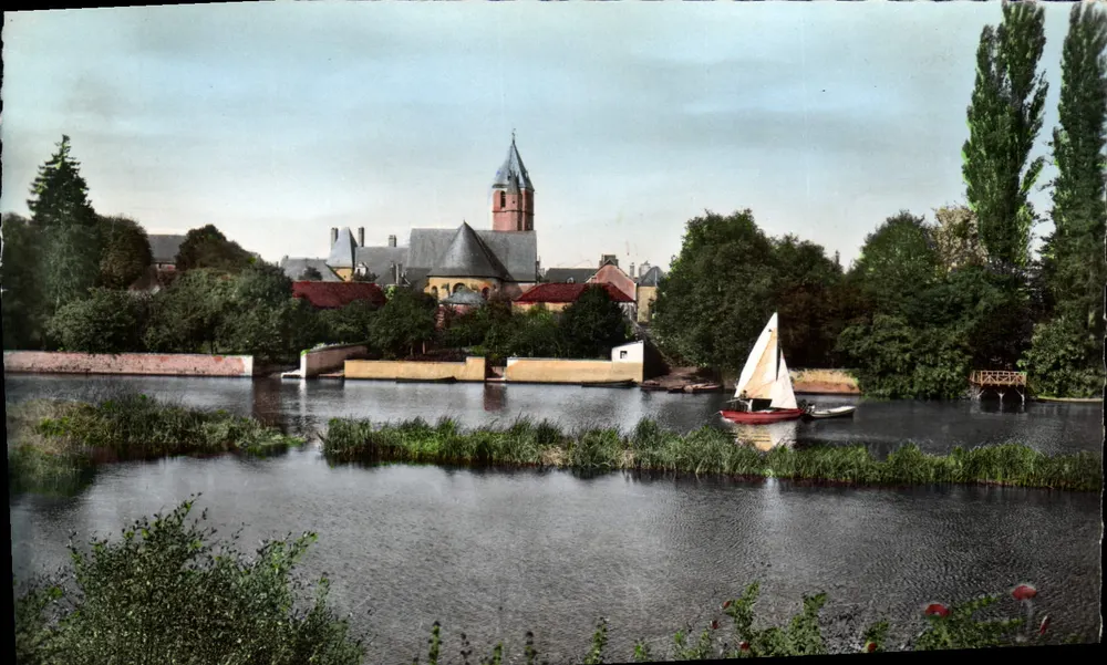 NOYEN-sur-SARTHE (Sarthe) — As margens da Sarthe — Foto A. Dalt no Le Mans, n° 8339 - Frente