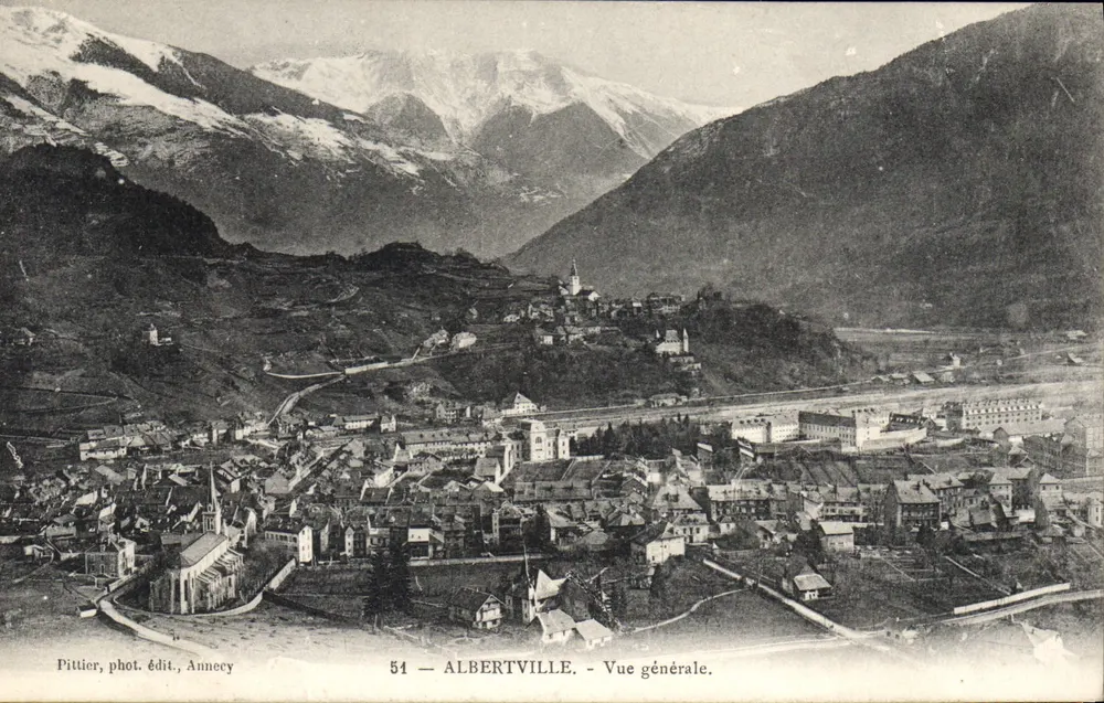 Albertville — Vista geral — Pittier, fot. editor Annecey, n° 54 - Frente