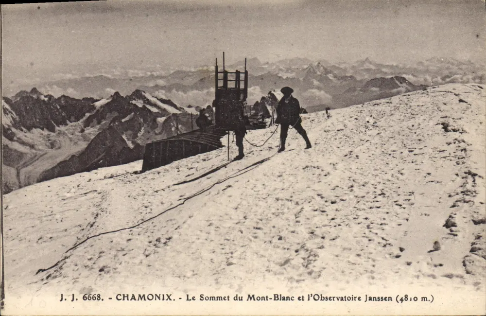 Chamonix - Le Sommet du Mont-Blanc et l'Observatoire Janssen (4810 m.) - Recto