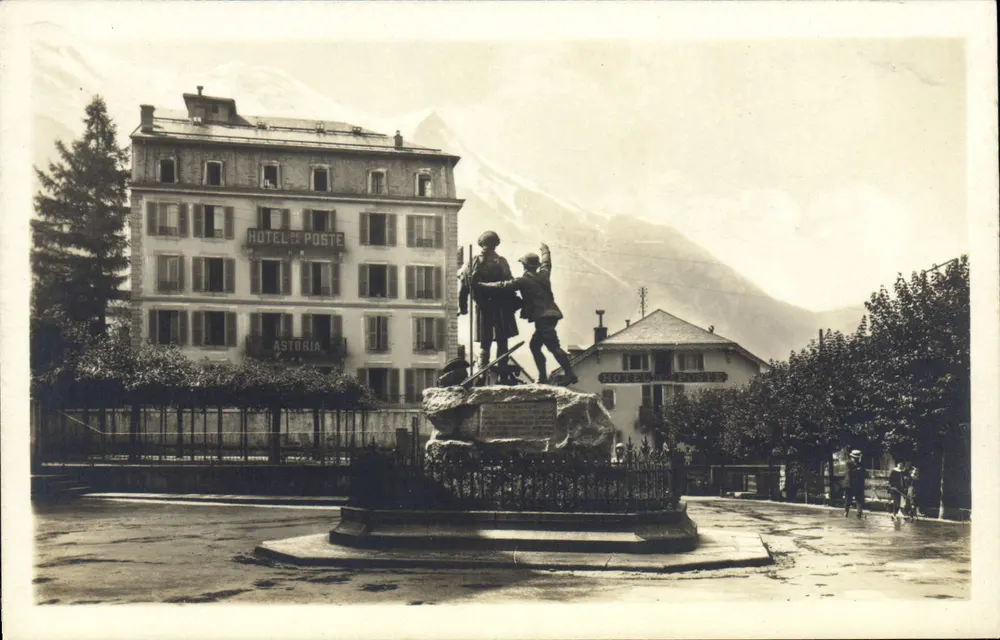 Chamonix Mont-Blanc — Monument de Saussure e o Monte Branco — Editor LL - Frente