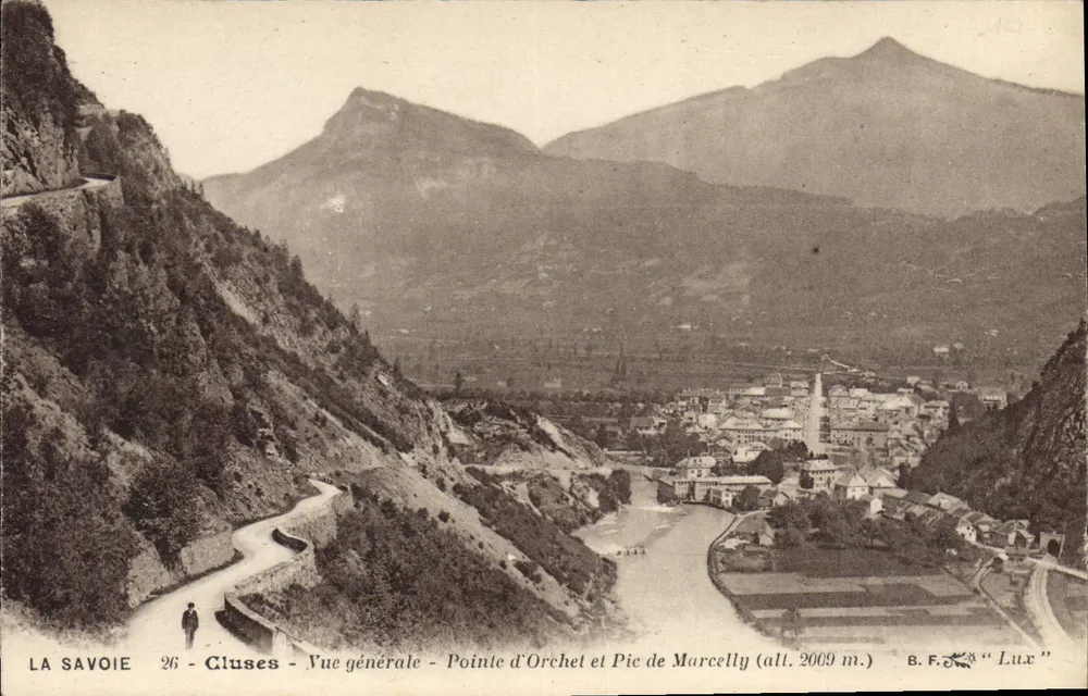 Cluses - Allgemeiner Blick - Pointe d'Orchet und Pic de Marcelly (Höhe 2009 m.) — B.F. « Lux » - Vorderseite