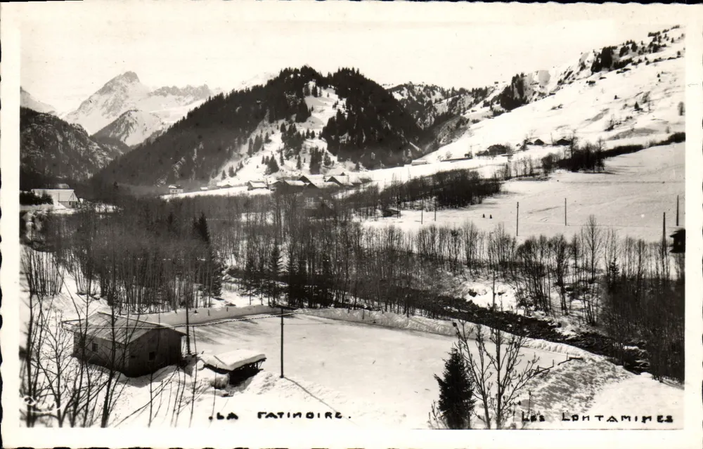 Les Contamines no inverno — Alt. 1.200 m. — VAL Patinoire (Hte-Savoie) - Frente