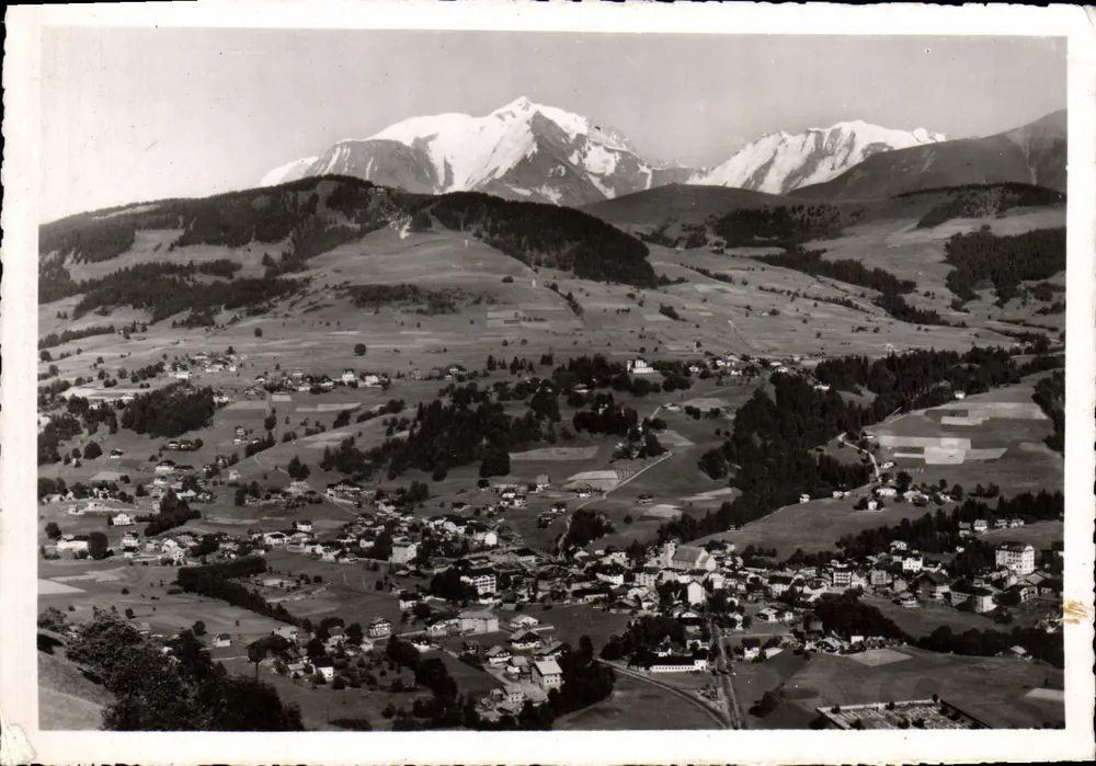 Megève — Vue aérienne — éditeur inconnu, n° de série G-110 - Recto