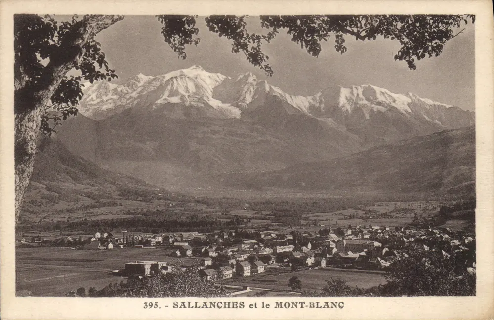 Sallanches und der Mont-Blanc — Panoramablick — unbekannter Verlag, Seriennummer 395 - Vorderseite
