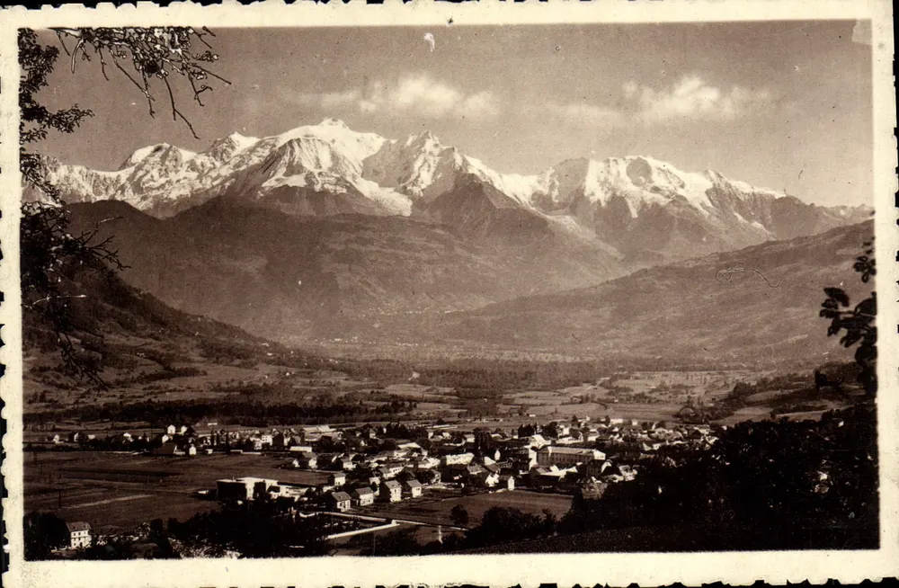 Les Frênes in Sallanches — Mont-Blanc im Hintergrund — M. Maret, Fotograf, Sallanches (Haute-Savoie) - Vorderseite