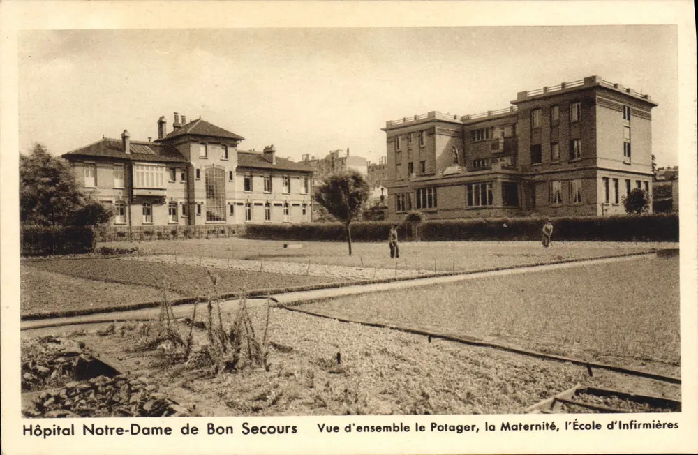 Krankenhaus Notre-Dame de Bon Secours — Blick auf den Garten, die Geburtshilfe, die Schule für Krankenpflegerinnen — Hélioprima - Vorderseite