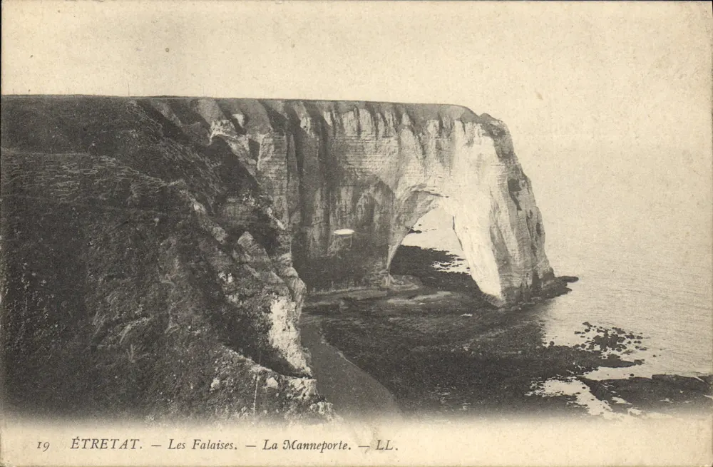 ÉTRETAT — De Kliffen — De Manneporte — LL. - Voorkant