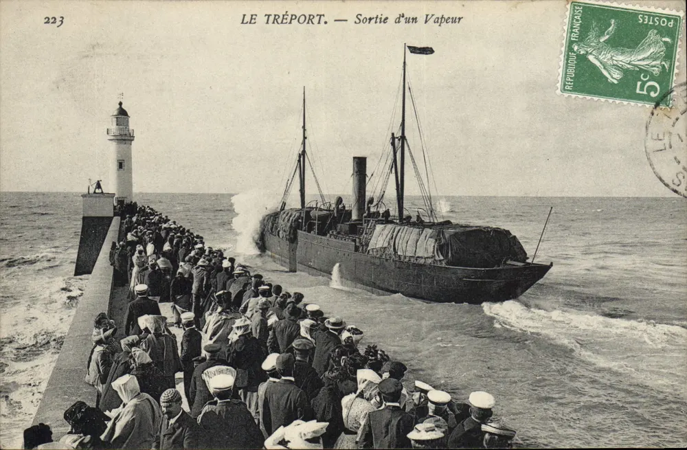 Le Tréport — Saída de um vapor — Editor desconhecido, n° 223 - Frente