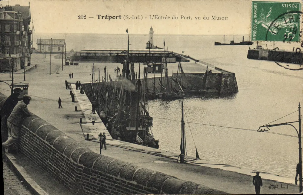 Tréport (S.-Inf.) - Der Eingang zum Hafen, vom Musoir aus gesehen — Verlag L.J. Nr. 202 - Vorderseite