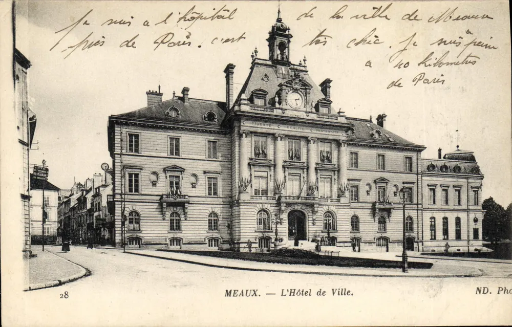 Meaux — O Hotel de Ville — ND. Foto, n°28 - Frente