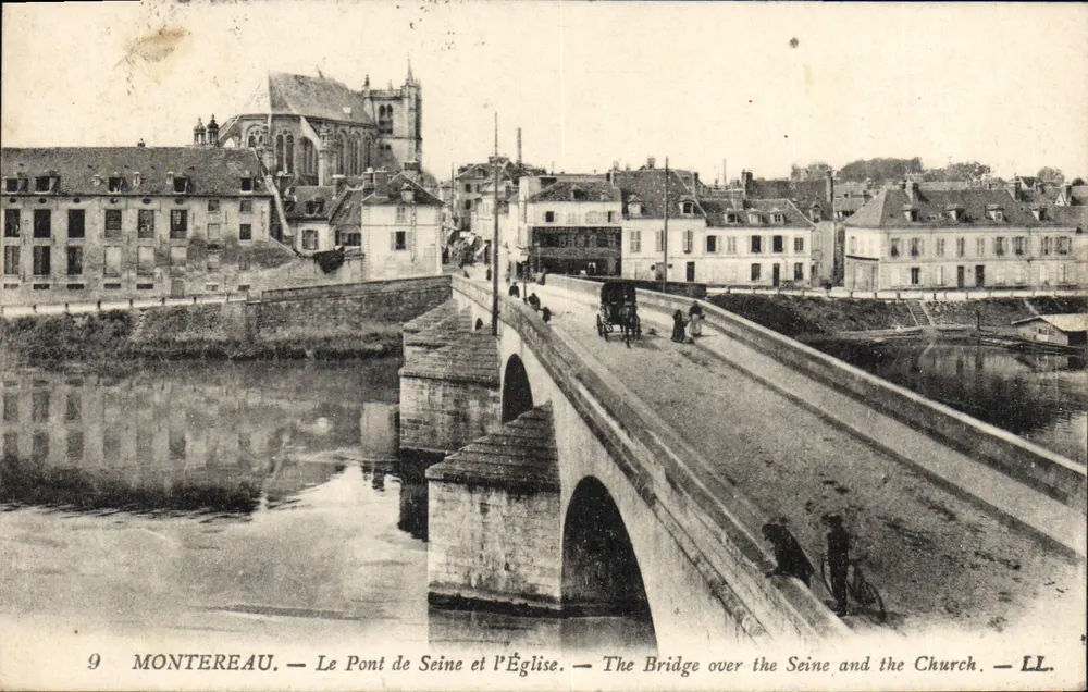 Montereau — Die Brücke über die Seine und die Kirche — LL. n°9 - Vorderseite