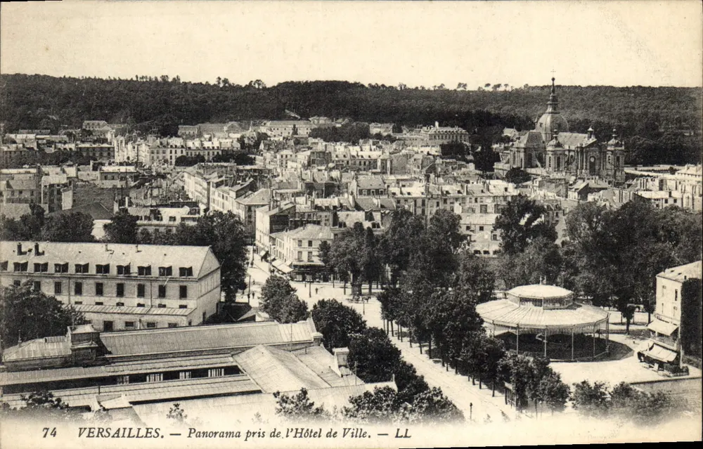 Versailles — Panorama aus der Stadtverwaltung — LL - Vorderseite