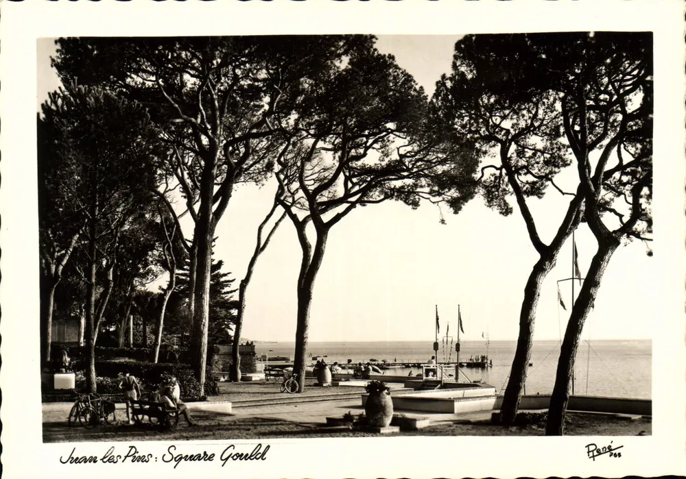 Juan-les-Pins: Square Gourdel — fotografia assinada 'Pans' n°66 - Frente