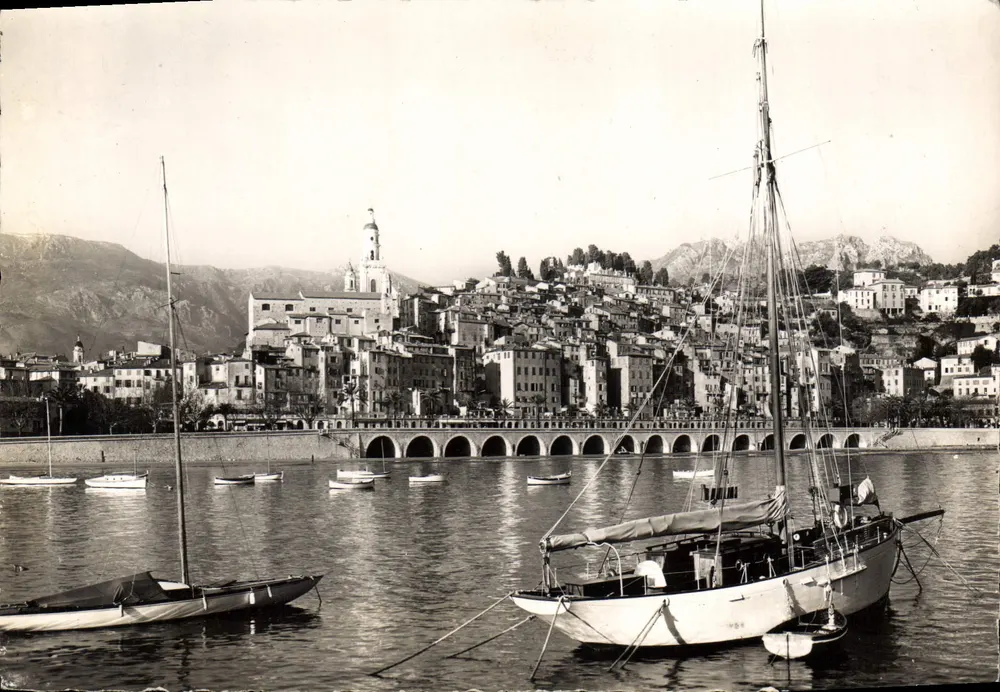 Menton - Vieille ville vue du port — Éditions S.E.P.T. - Nice - Vorderseite
