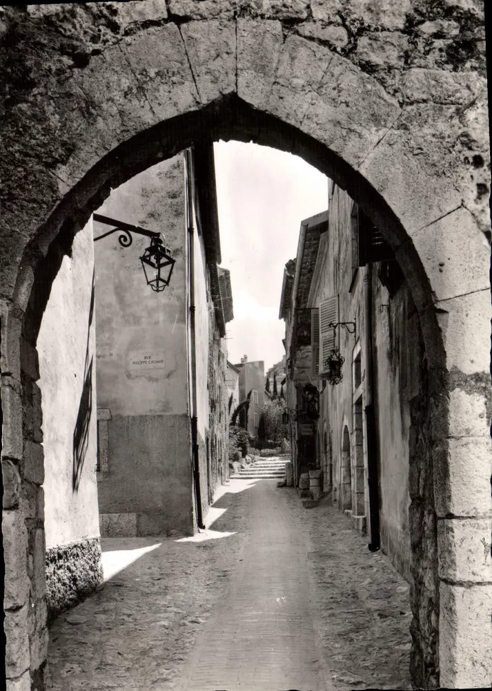 La Turbie — Porta interna do vilarejo — Éditions Photoguys-Nice, n° C 231 - Frente