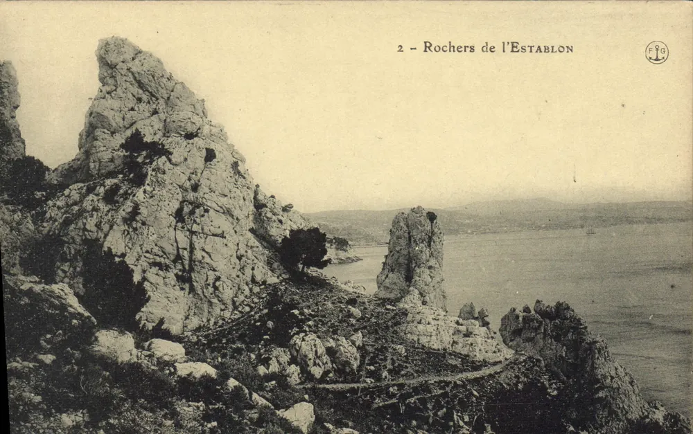 Rochers de l'Establon — vista panorâmica — Editora FIG - Frente