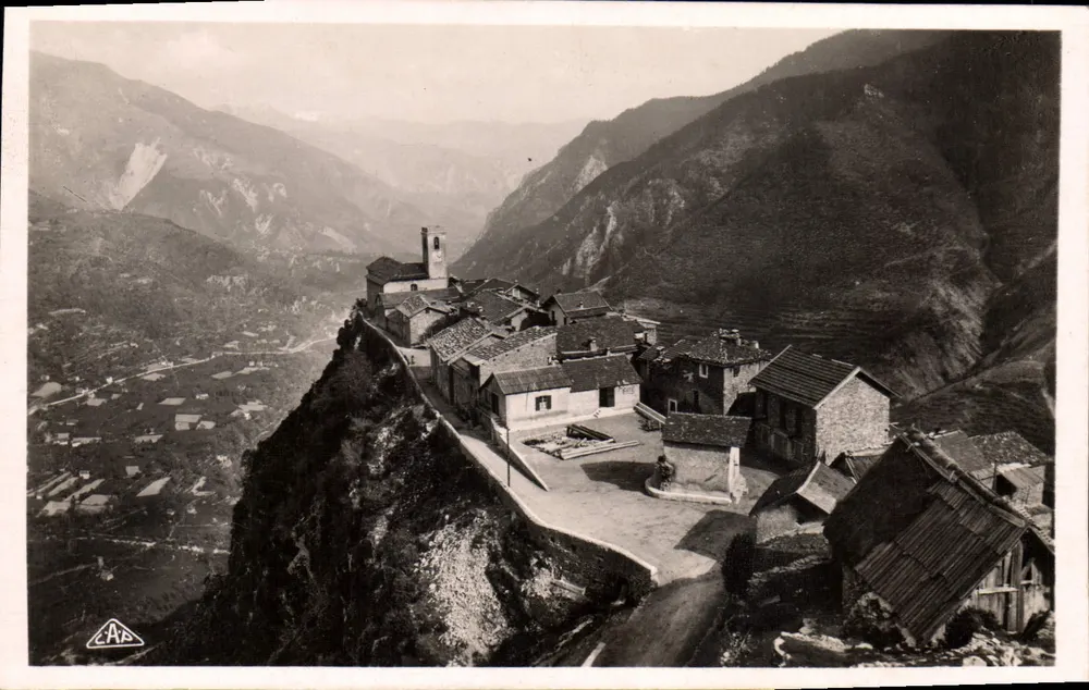 Saint-Martin-Vésubie — aldeia situada em montanha — C.A.P. Strasbourg - Frente