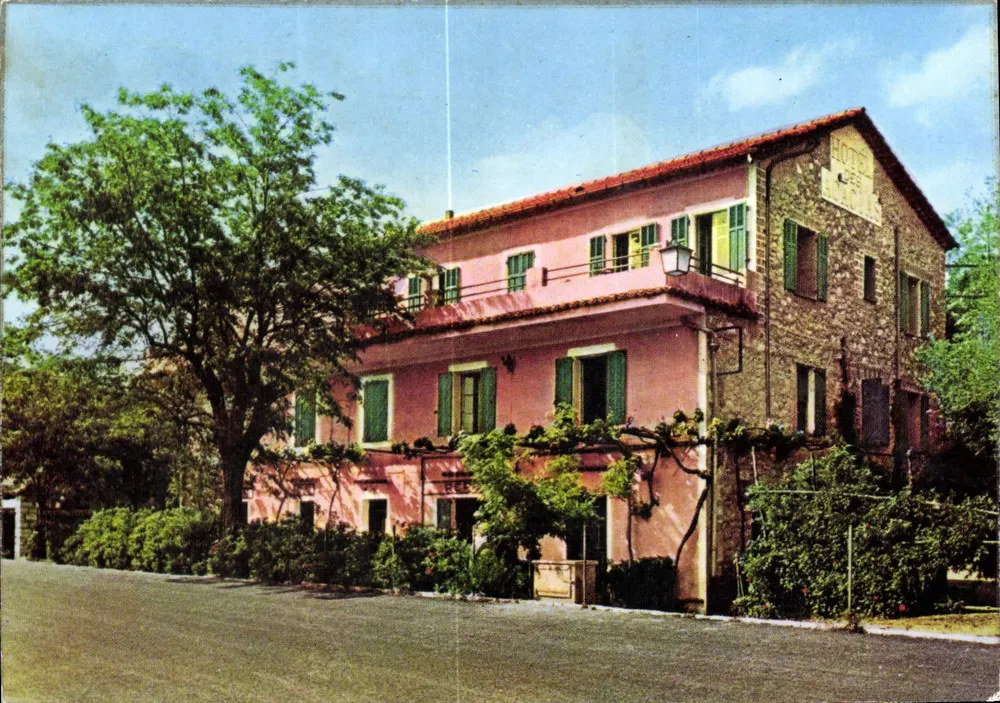 Hotel der Akazien — Damen- und Jungfrauen-Wohnheim — Société Publilcollection, 06 - Vorderseite