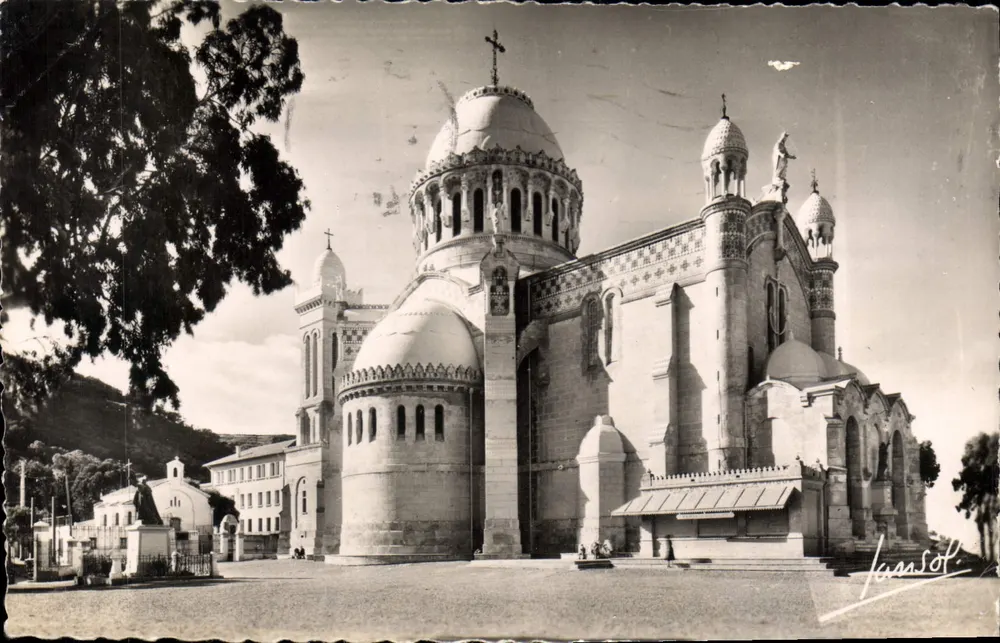 Basílica Nossa Senhora da África — Argel — editor Lucasot - Frente