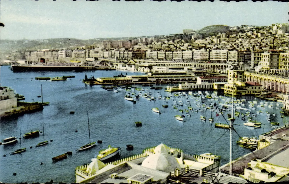 Algerien — Allgemeiner Blick auf den Hafen, vom Admiralat aus gesehen — Editions JOMONE - Vorderseite