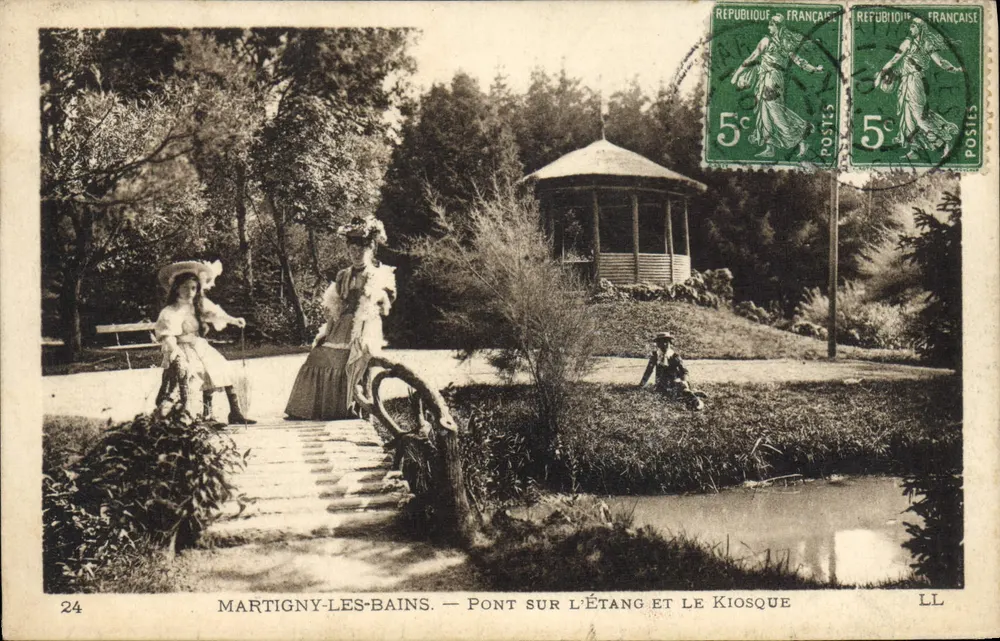 Martigny-les-Bains — Pont sur l'étang et le kiosque — LL, n°24 - Recto