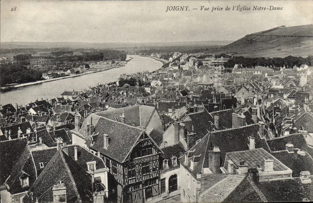 Joigny — Ansicht vom Notre-Dame-Dom — Verlag N.V. EE, Nr. 28 - Vorderseite