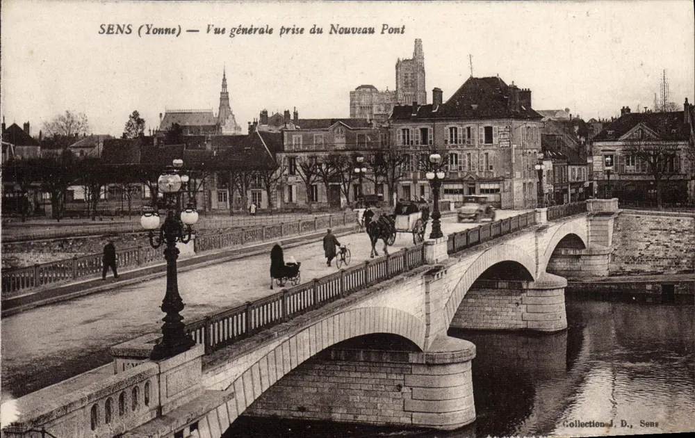 SENS (Yonne) — Allgemeiner Blick vom neuen Brücke — Sammlung J. D., Sens - Vorderseite