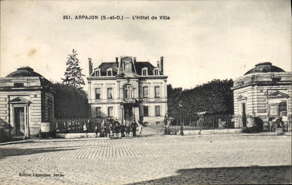 Arpajon (S.-et-O.) — Het Stadhuis — Editeurs Léprunler, Juvys - Voorkant