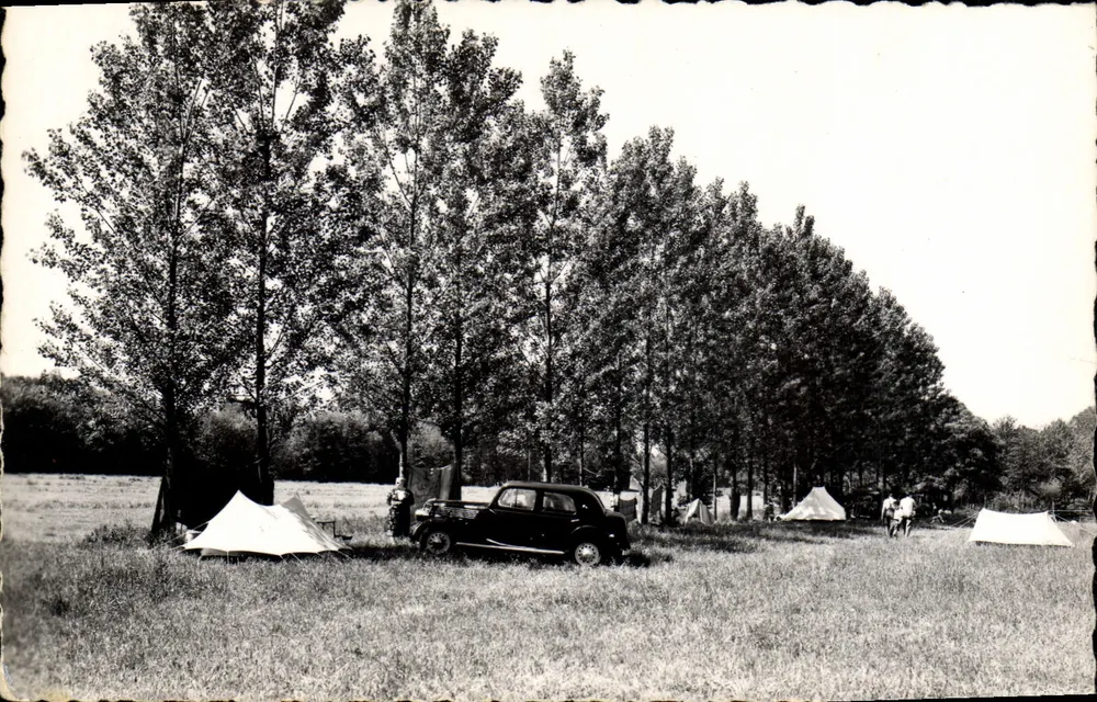Lagerplatz nahe dem See von Ollainville — Environ d'Egly (S.-et-O.) — Édition d'Étampes, Baneau - Vorderseite