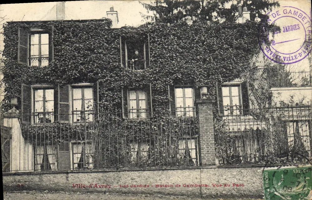 Ville-d'Avray — Les Jardies — Haus Gambetta, Blick auf den Park - Vorderseite