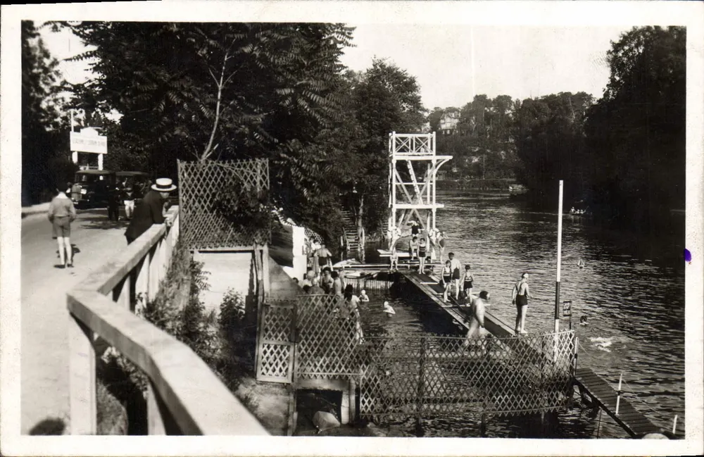 Baden am Seine-Ufer — Le Perreux — Verlag E.M. 7 - Vorderseite