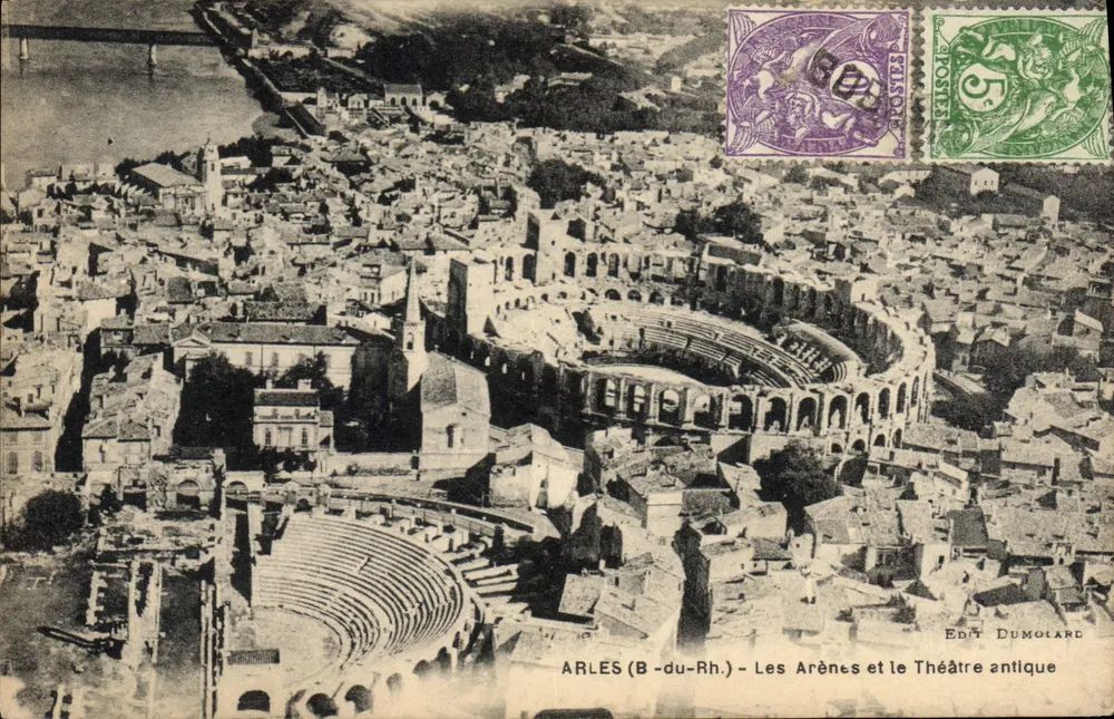 Arles (B-du-Rh.) — Die Arenen und das antike Theater — Édit Dumolard - Vorderseite