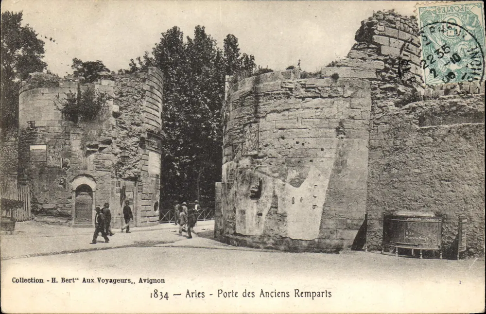 Arles — Tor der alten Mauern — Sammlung H. Bert Aux Voyageurs, Avignon — Nr. 1834 - Vorderseite