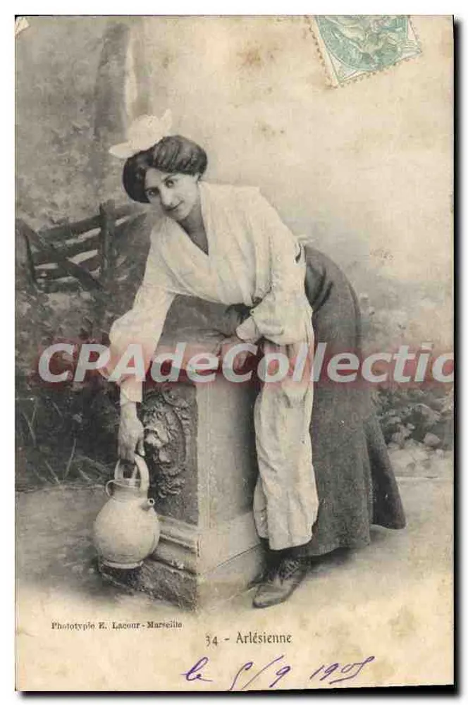Arlésienne — Fototipia E. Lacour - Marselha — n°34 - Frente
