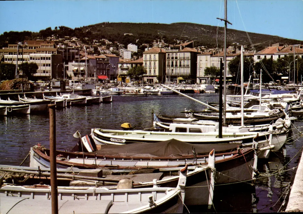 O porto de pesca de La Ciotat — editor Cité d'Agences et de Diffusion, n° 104 - Frente