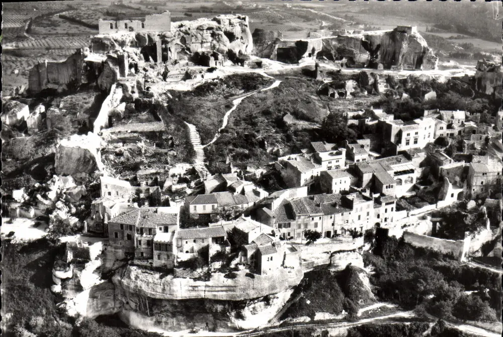 Les Baux-de-Provence — Dorf und Ruinen des Schlosses — Éditions de l'Économie, Bron (Rhône) - Vorderseite