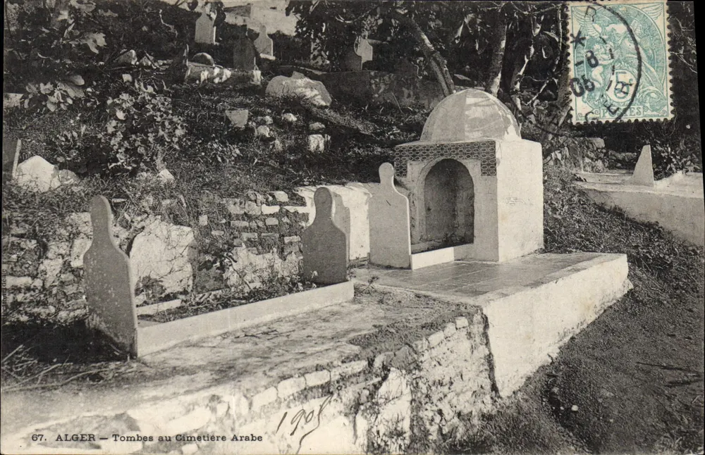 Algéro - Tumbas no Cemitério Árabe — 67. ALGER — Tumbas no Cemitério Árabe - Frente