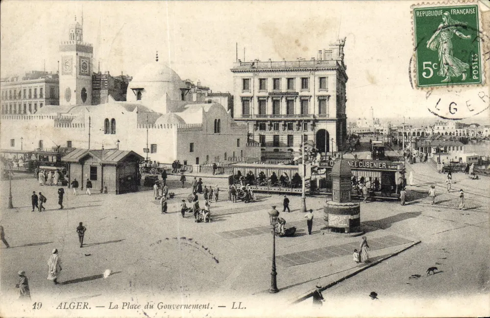 Alger — La Place du Gouvernement — LL. - Recto