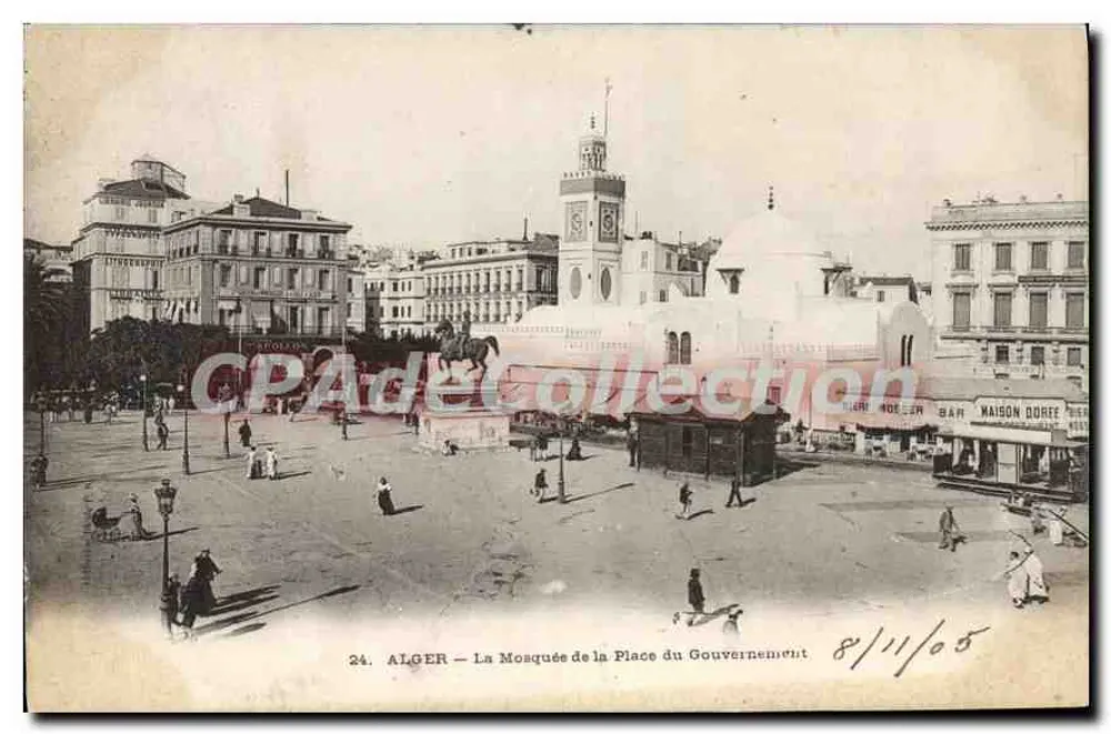 Algier — Die Moschee auf dem Platz des Regierungsviertels — Maison Dorée, Bar Hotel - Vorderseite