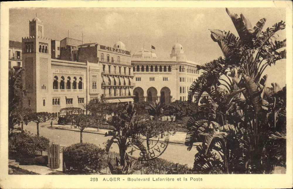 अल्जीरो - लाफेरियर बुलेवार्ड और डाकघर — आर्किटेक्चरल दृश्य जिसमें अल्जीरियन डेपेच और सिंज़ानो हैं — अज्ञात प्रकाशक, संख्या 208 - आगे