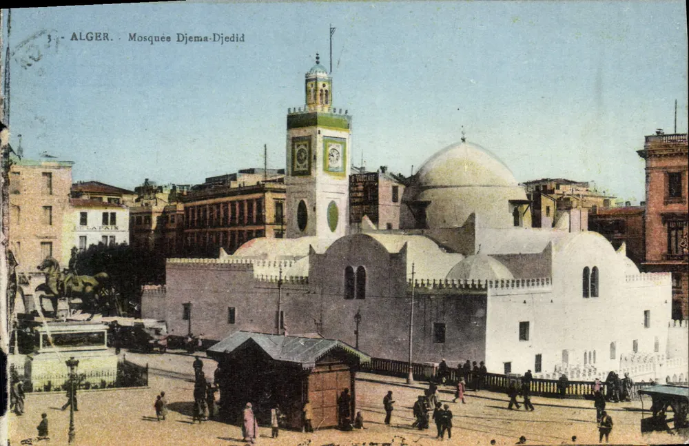 Alger. Mesquita Djemaa-Djedid — vista da praça com estátua equestre — editor LAPAIX, n°31 - Frente