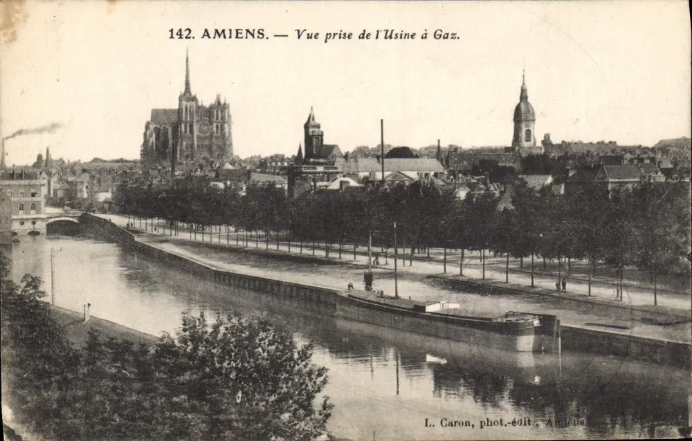 Amiens — Vista tirada da Usina de Gás — L. Caron, fot.-edit., Amiens - Frente