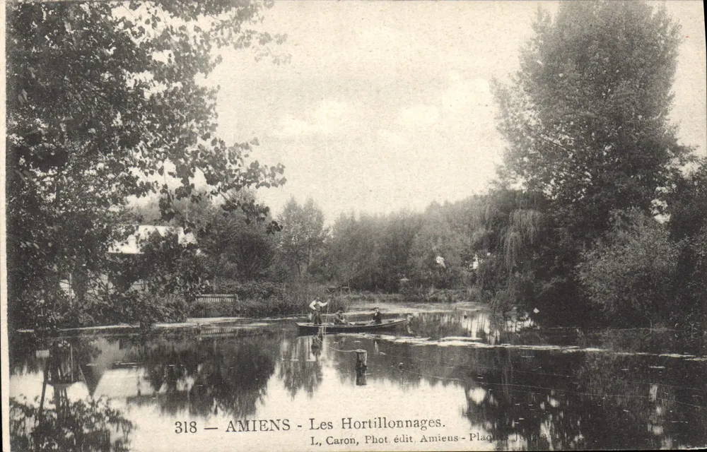 Amiens - Les Hortillonnages — L. Caron, fot. edit. Amiens - Plaques - Frente