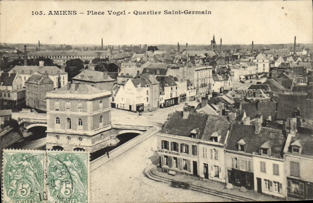 Amiens — Praça Vogel — Bairro Saint-Germain — L. Caron, n°105 - Frente