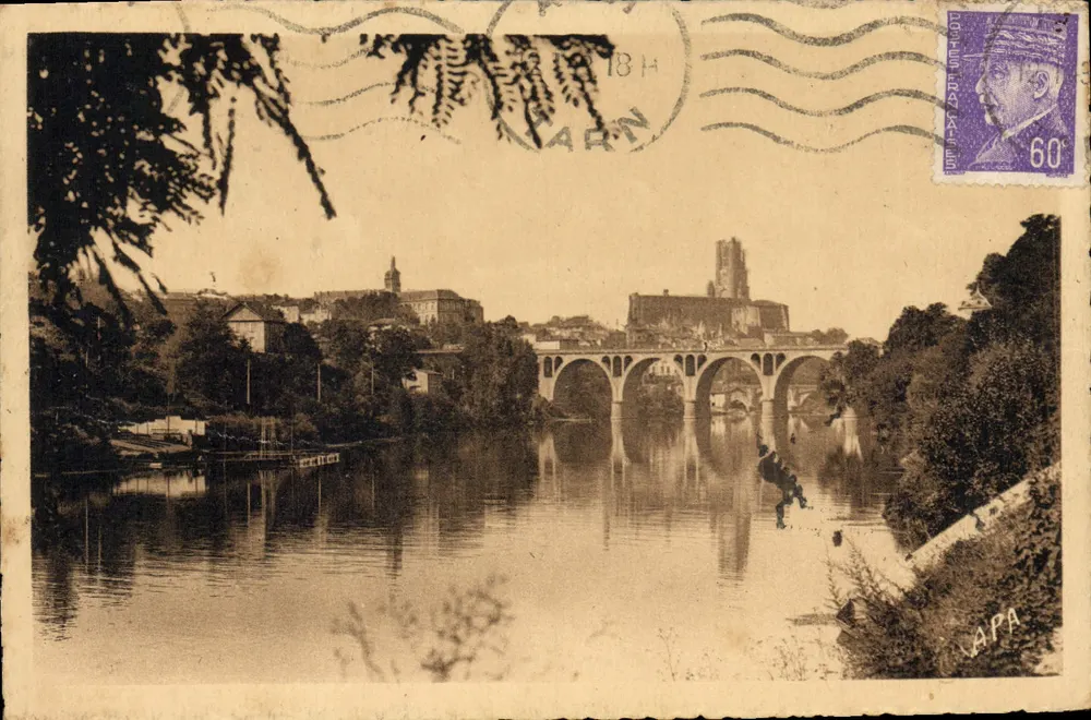 Albi — Die Ufer des Tarns. Der Pont-Neuf und die Kathedrale — Verlag Lapa - Vorderseite