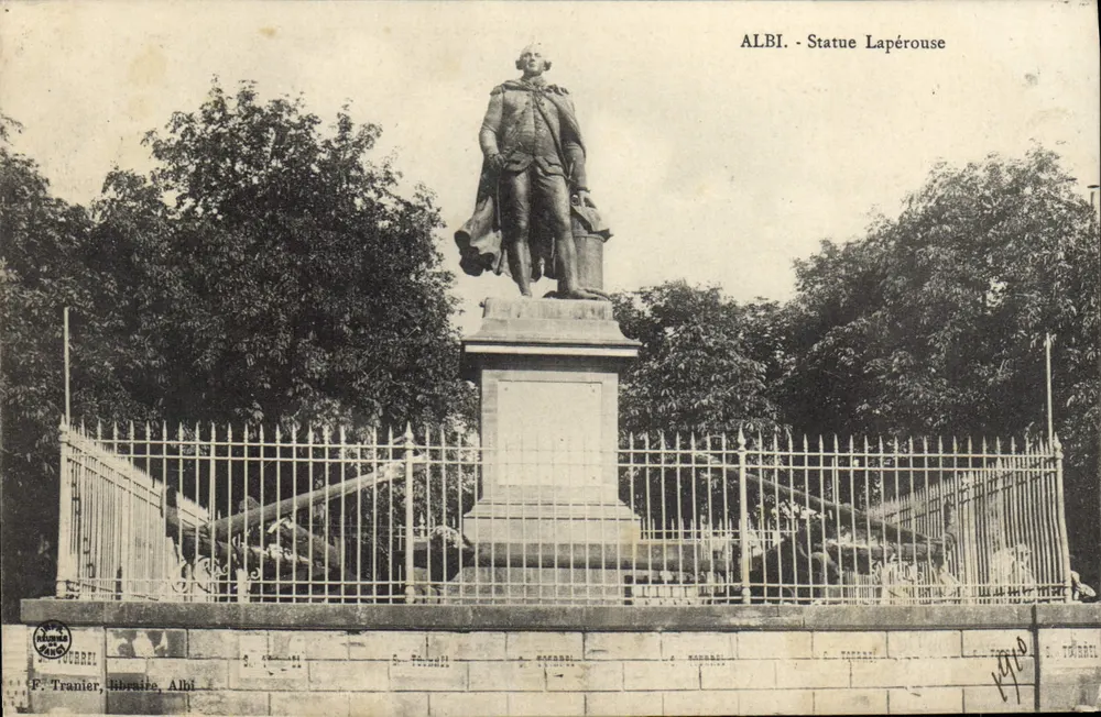 ALBI - Estátua de Lapérouse — F. Tranier, Livreiro, Albi, n° 1490 - Frente