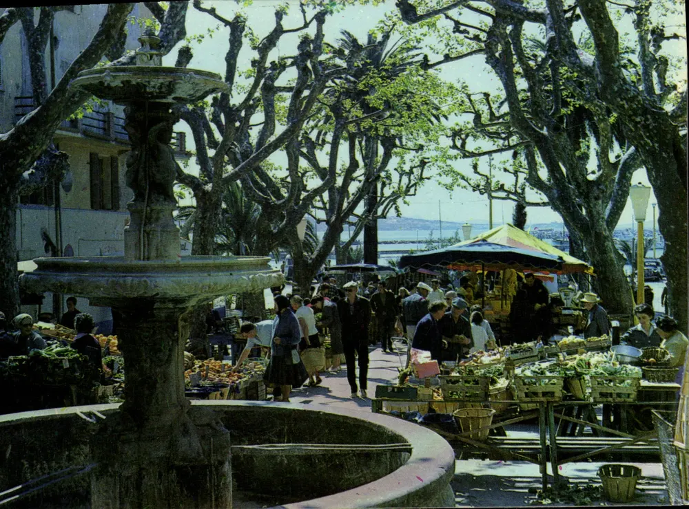 BANDOL — Der provençalische Markt, place de l'Église — Les Éditions en France - Vorderseite