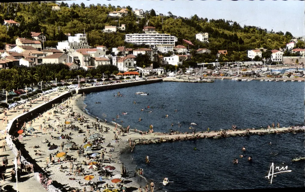 Le Lavandou — Algemene Uitzicht — Edities ARIS - Voorkant