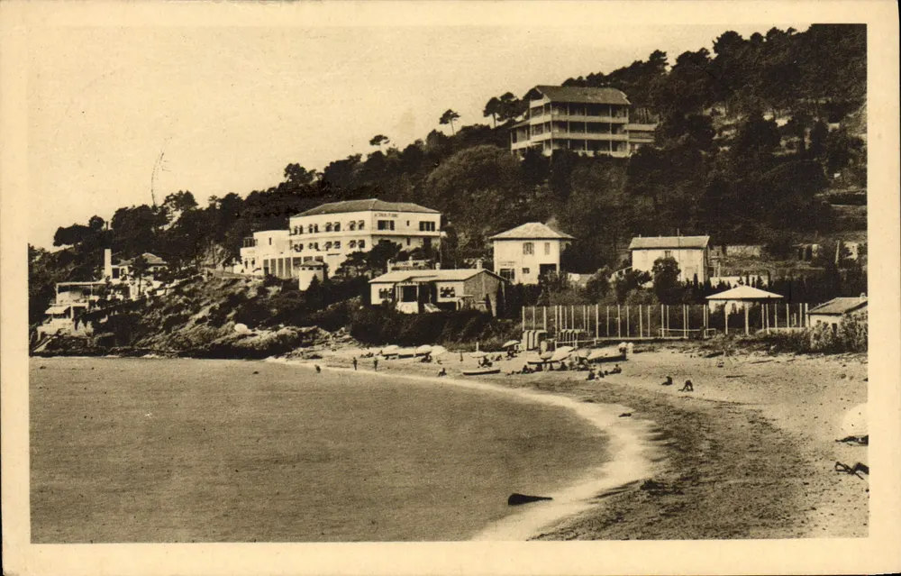 Corniche des Maures — Okolice Lavandou — Plaża Aiguebelle — Wydawnictwo Lugen, Le Lavandou - Awers