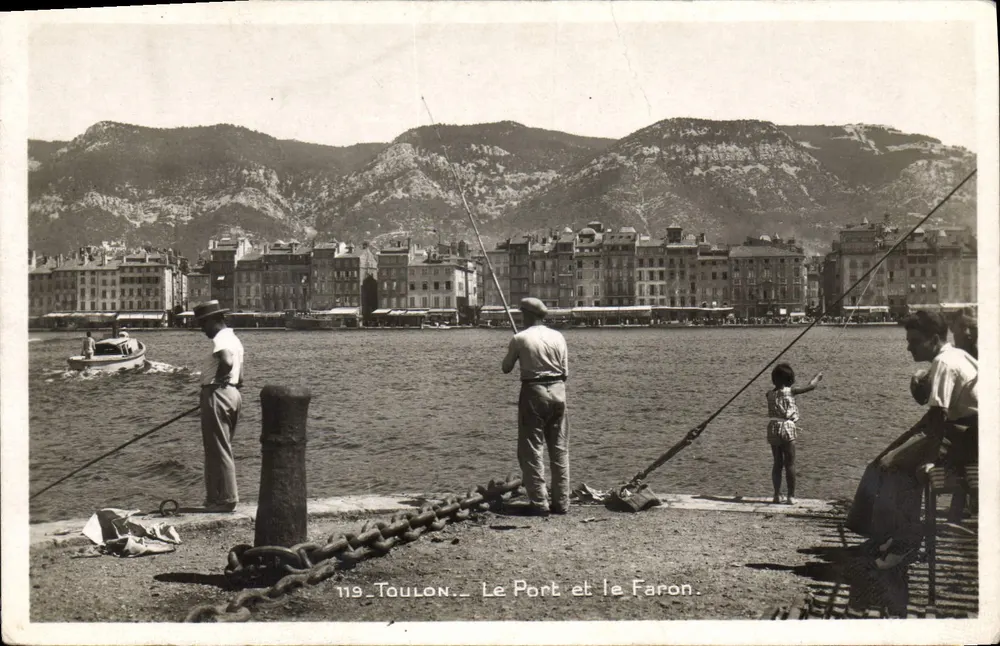 Toulon — Der Hafen und der Faron — Édition Bouvigny-Sourde (N°119) - Vorderseite